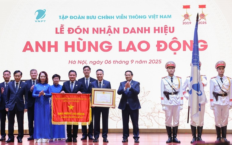 Thủ tướng Phạm Minh Chính: VNPT cần trở thành "bệ phóng" cho các ý tưởng sáng tạo