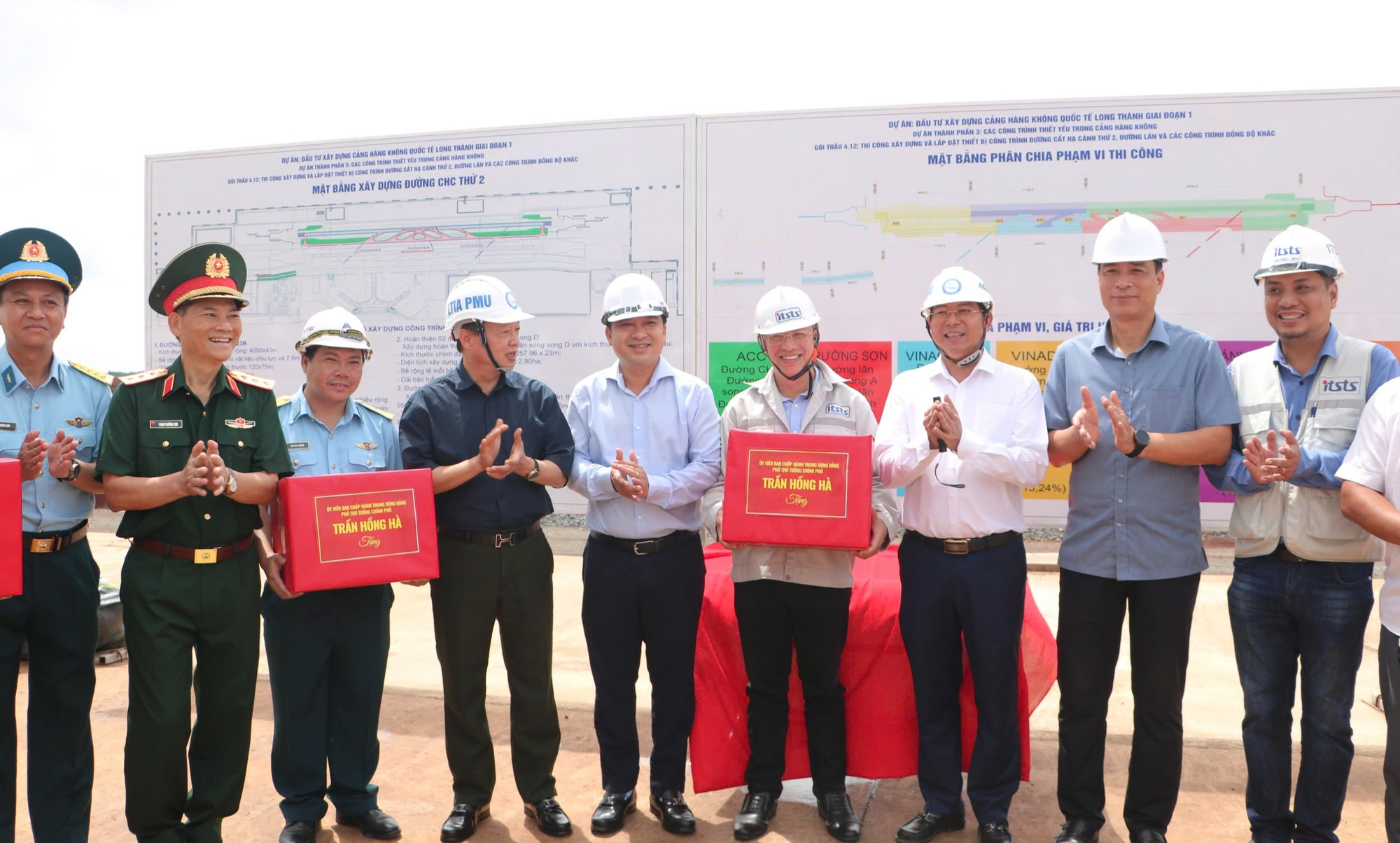 Ph&oacute; Thủ tướng Trần Hồng H&agrave; kiểm tra tiến độ s&acirc;n bay Long Th&agrave;nh - Ảnh 1.