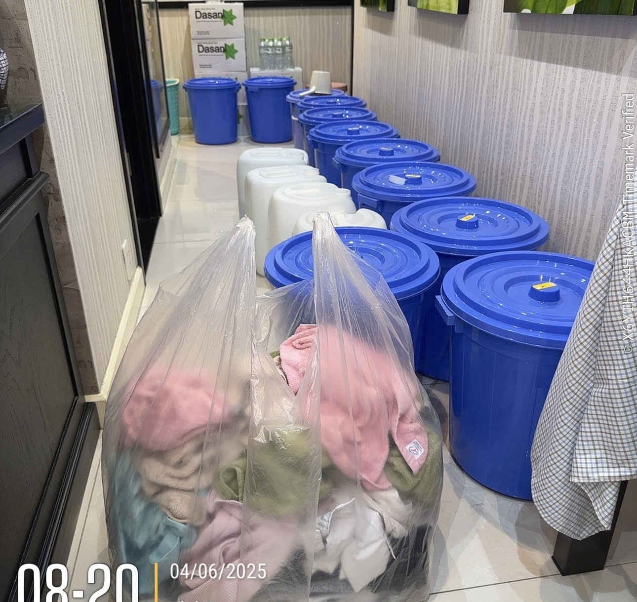 Căn hộ của Ph&oacute; Chủ tịch Hiệp hội bất động sản TP HCM bị cắt nước suốt 8 th&aacute;ng- Ảnh 2.