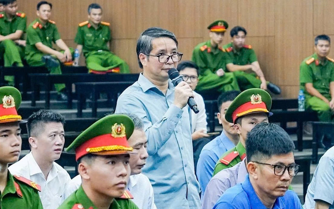 Cựu phó chủ nhiệm Văn phòng Quốc hội: Làm trợ lý, thư ký có những rủi ro không thể lường trước