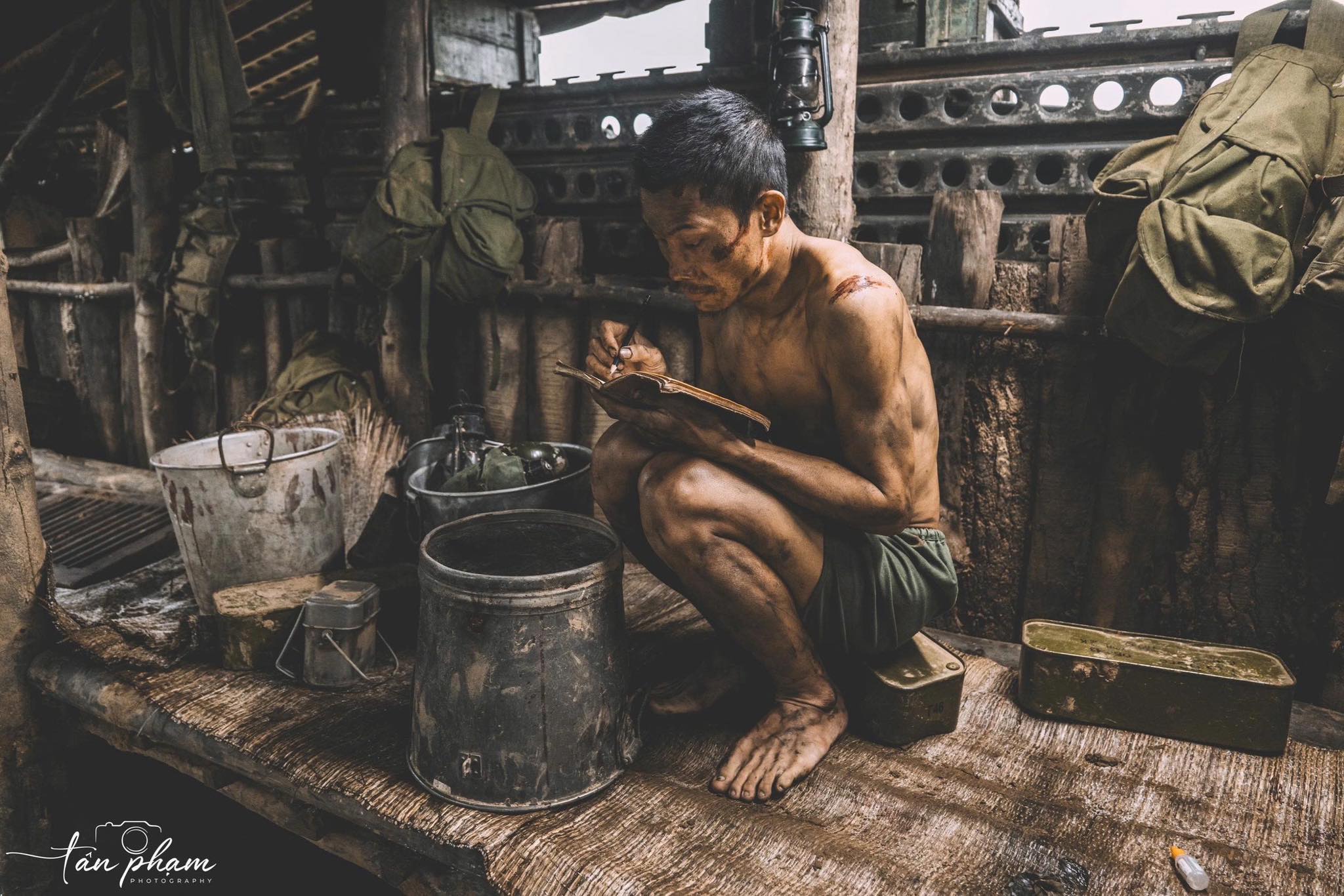 Anh Tạ "Mưa đỏ" có một sinh nhật đầy ắp tình yêu thương- Ảnh 4.