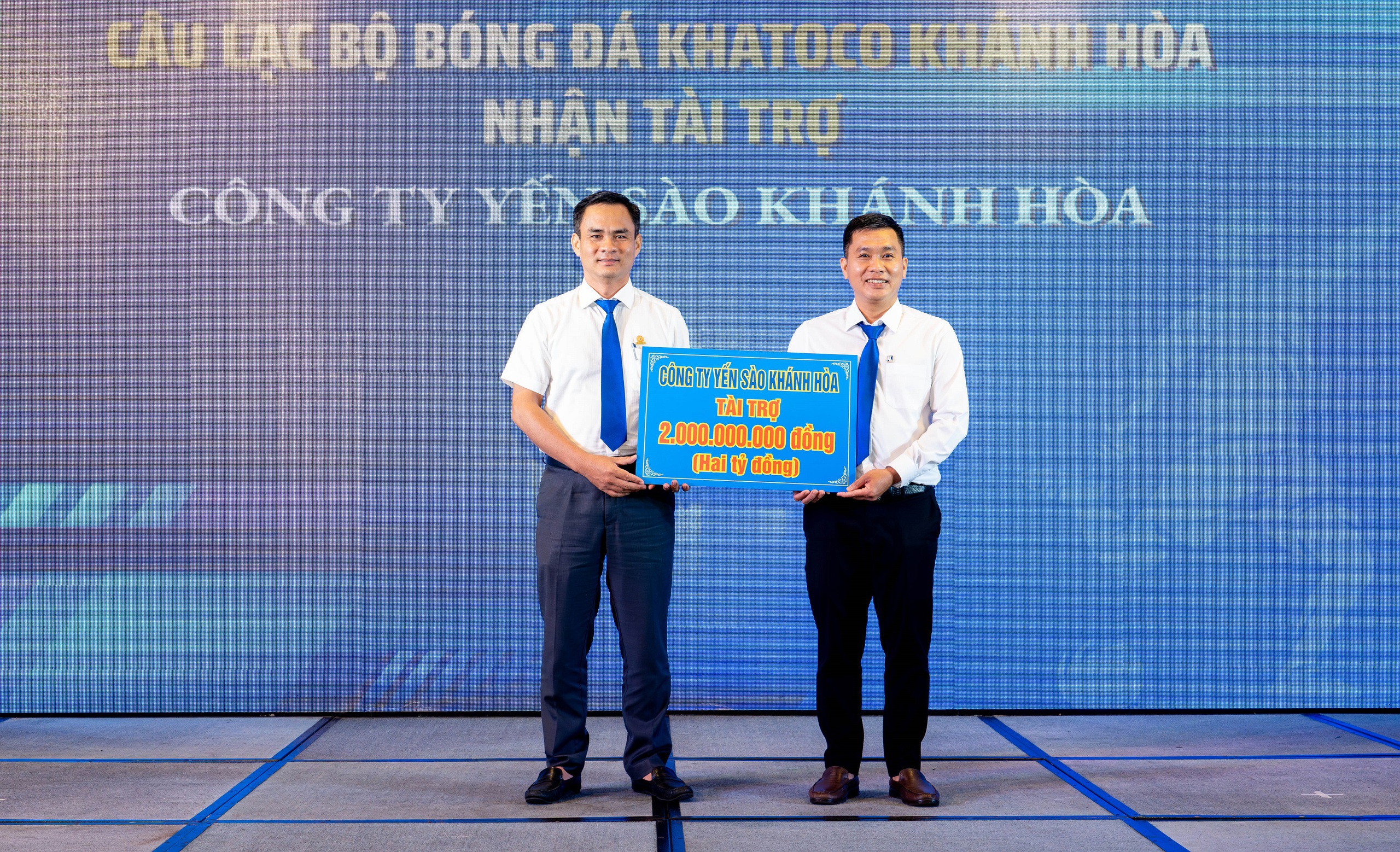 C&acirc;u lạc bộ b&oacute;ng đ&aacute; Khatoco kh&aacute;nh h&ograve;a xuất qu&acirc;n giải hạng nhất 2025 - 2026 - Ảnh 4.