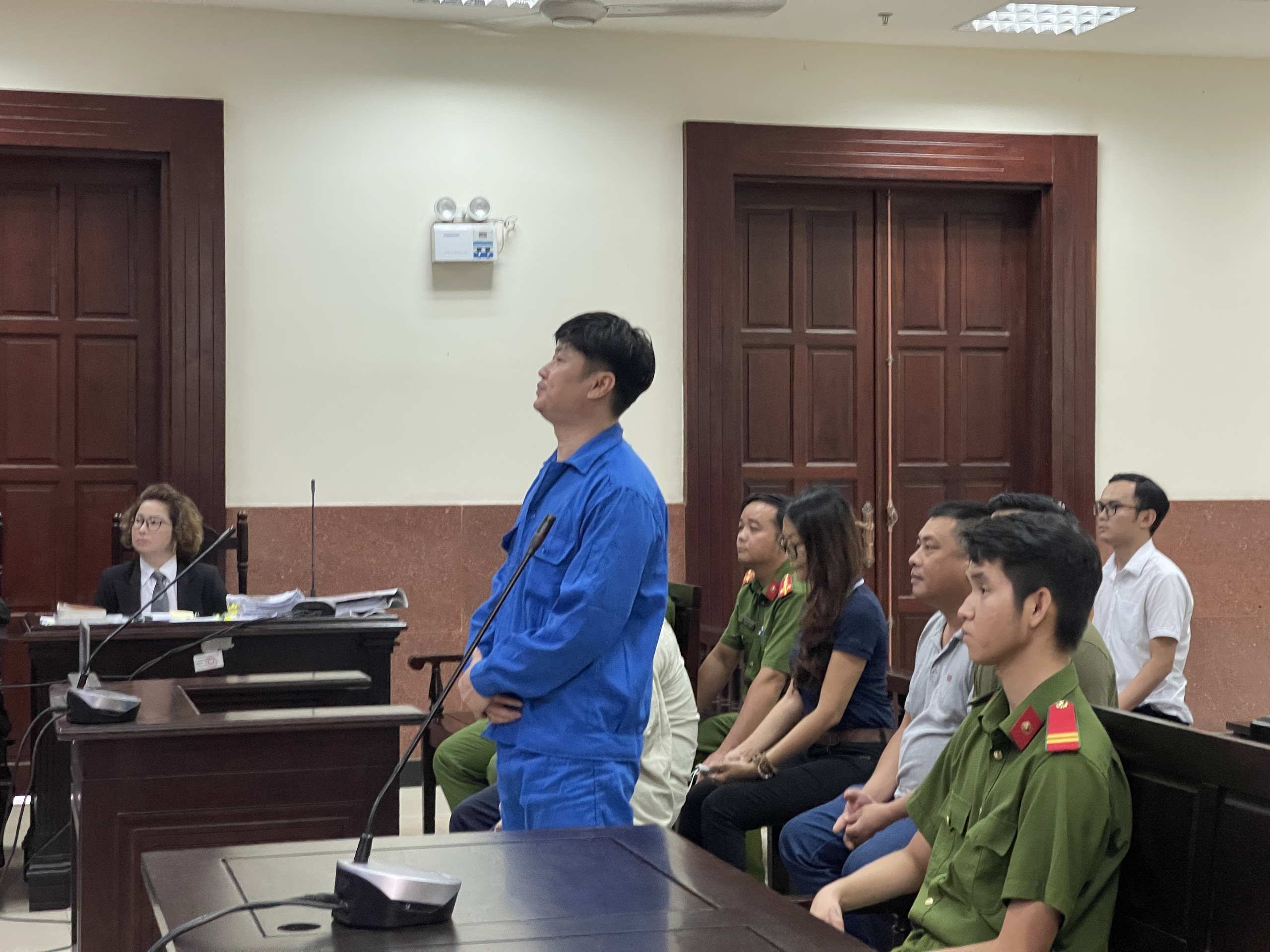 Vụ cháy karaoke An Phú: Nhiều bị cáo được giảm án tại tòa phúc thẩm - Ảnh 1.