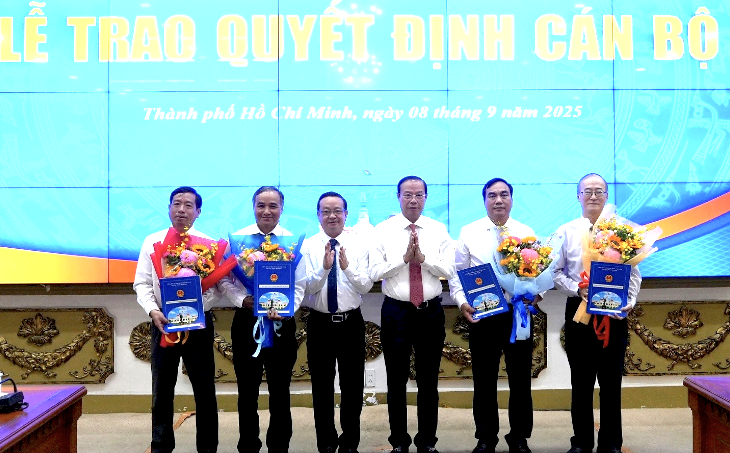 UBND TP HCM bổ nhiệm nh&acirc;n sự l&atilde;nh đạo Ban Quản l&yacute; Khu N&ocirc;ng nghiệp C&ocirc;ng nghệ cao - Ảnh 1.