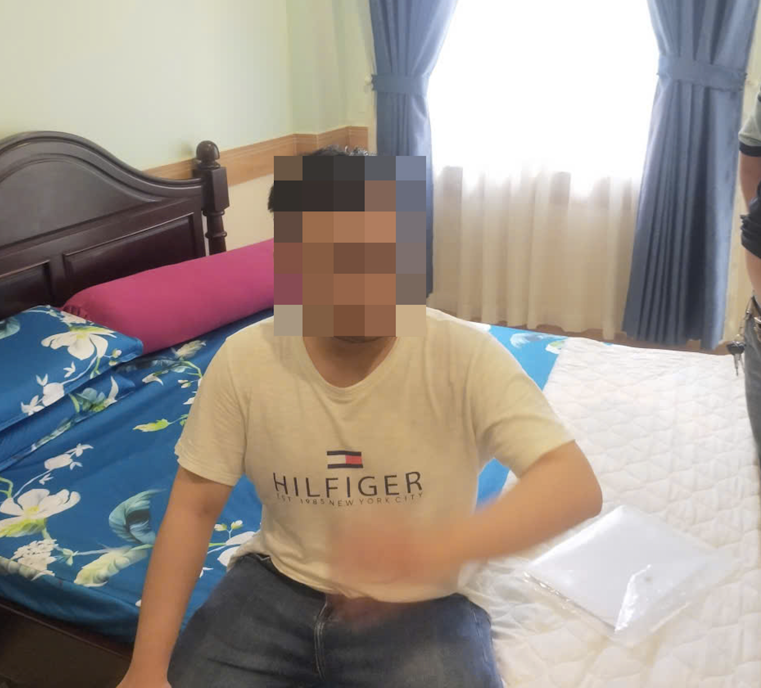 Một sinh viên bị "bắt cóc online", nhóm lừa đảo đòi tiền chuộc 300 triệu đồng - Ảnh 1.