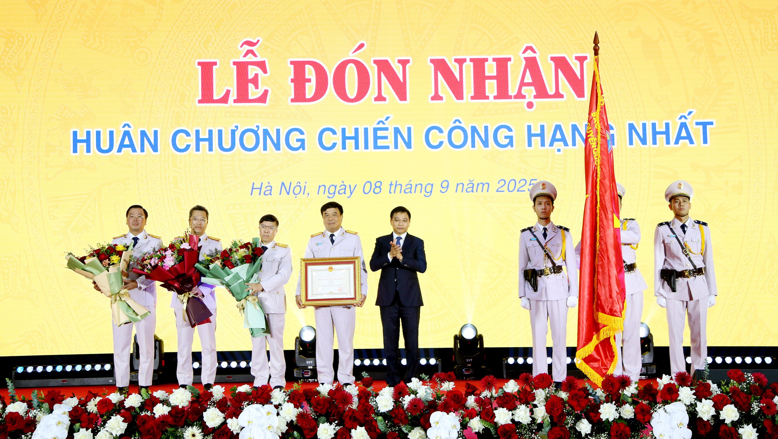 Bộ trưởng Bộ Tài chính: Hải quan cần triệt phá tận gốc tội phạm buôn lậu - Ảnh 1.