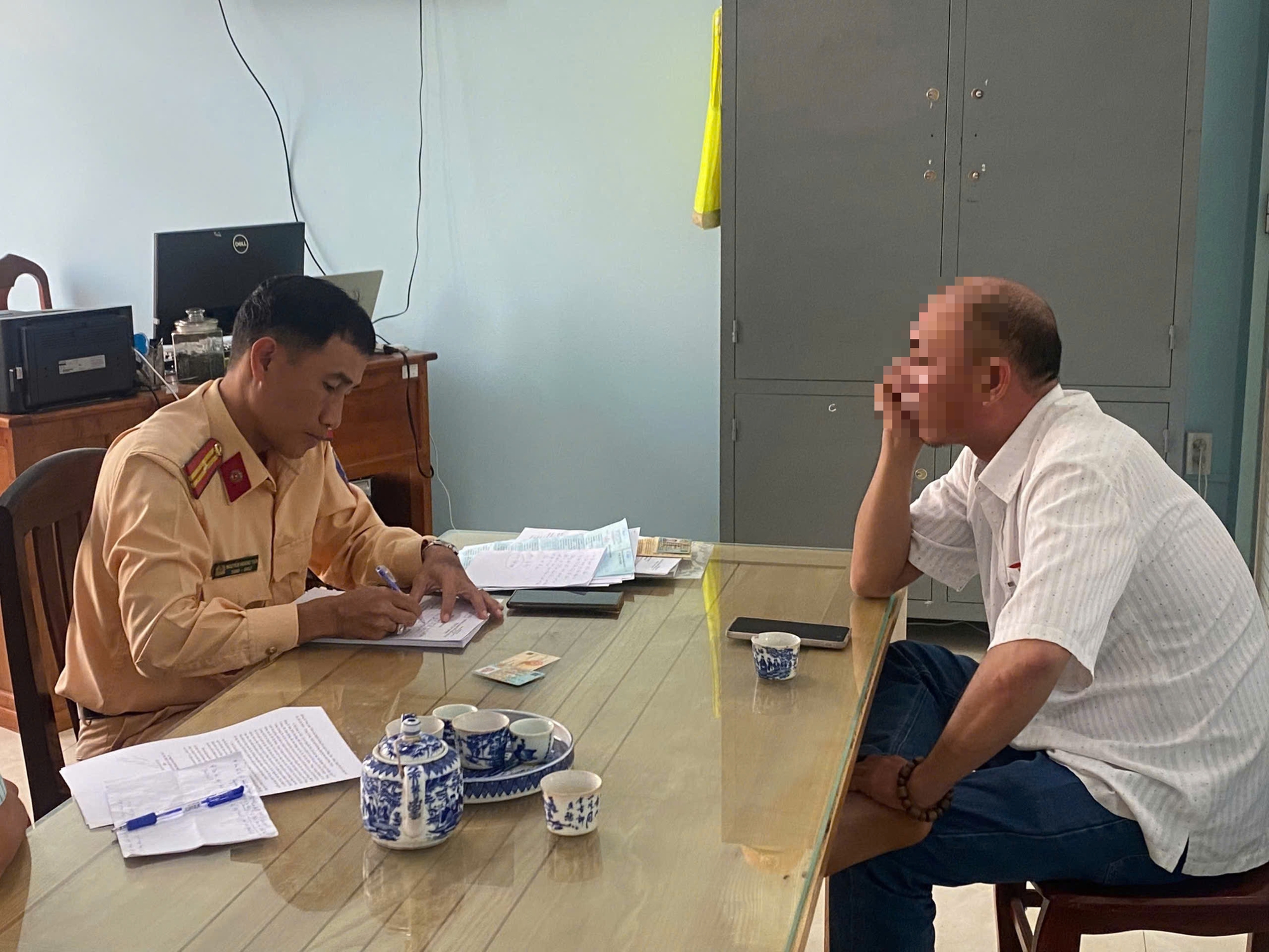 Chuyển hồ sơ vụ chuyến xe bão táp ở Đồng Tháp sang cơ quan điều tra - Ảnh 1.