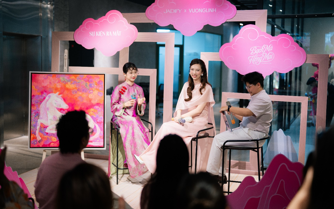 Jadify đưa hình tượng ngựa chín hồng mao vào sản phẩm quà Tết