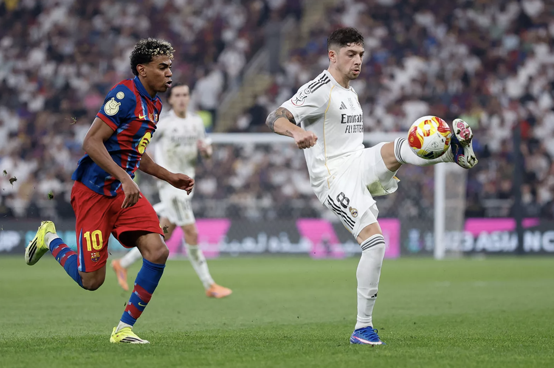 Barcelona hạ Real Madrid trận si&ecirc;u kinh điển, bảo vệ Si&ecirc;u c&uacute;p T&acirc;y Ban Nha - Ảnh 1.