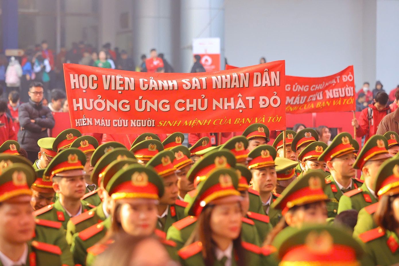 Điều đặc biệt trong Chủ nhật Đỏ tại Đại học B&aacute;ch khoa H&agrave; Nội - Ảnh 7.