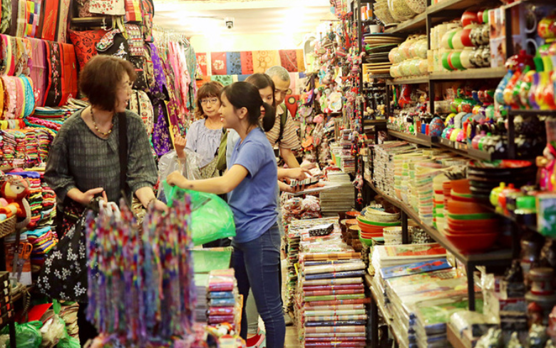 Thuế TPHCM: Sách nhiễu hộ kinh doanh sẽ bị xử lý nghiêm