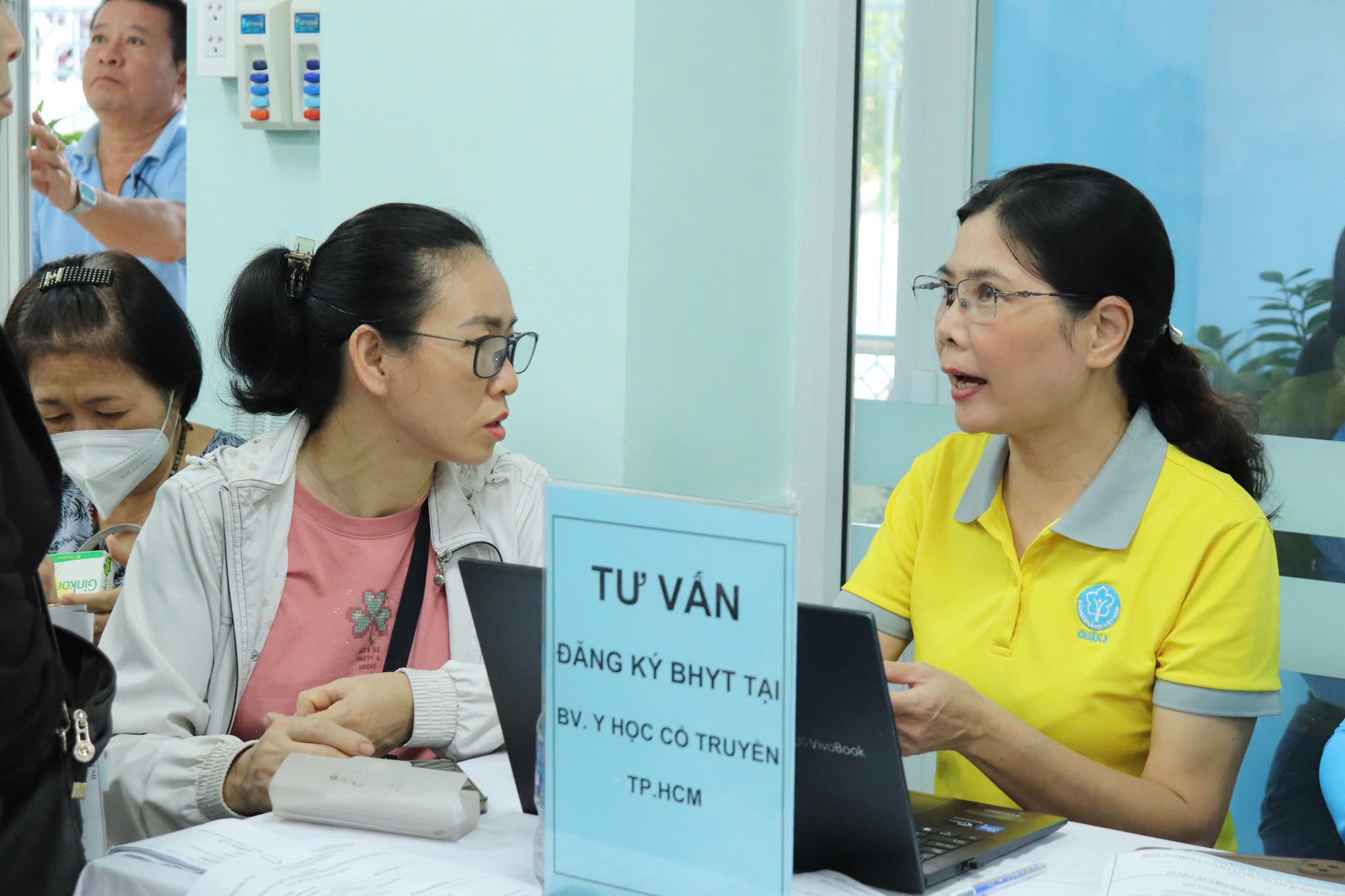 Quyền lợi người tham gia BHYT TPHCM năm 2026 ra sao? - Ảnh 1.