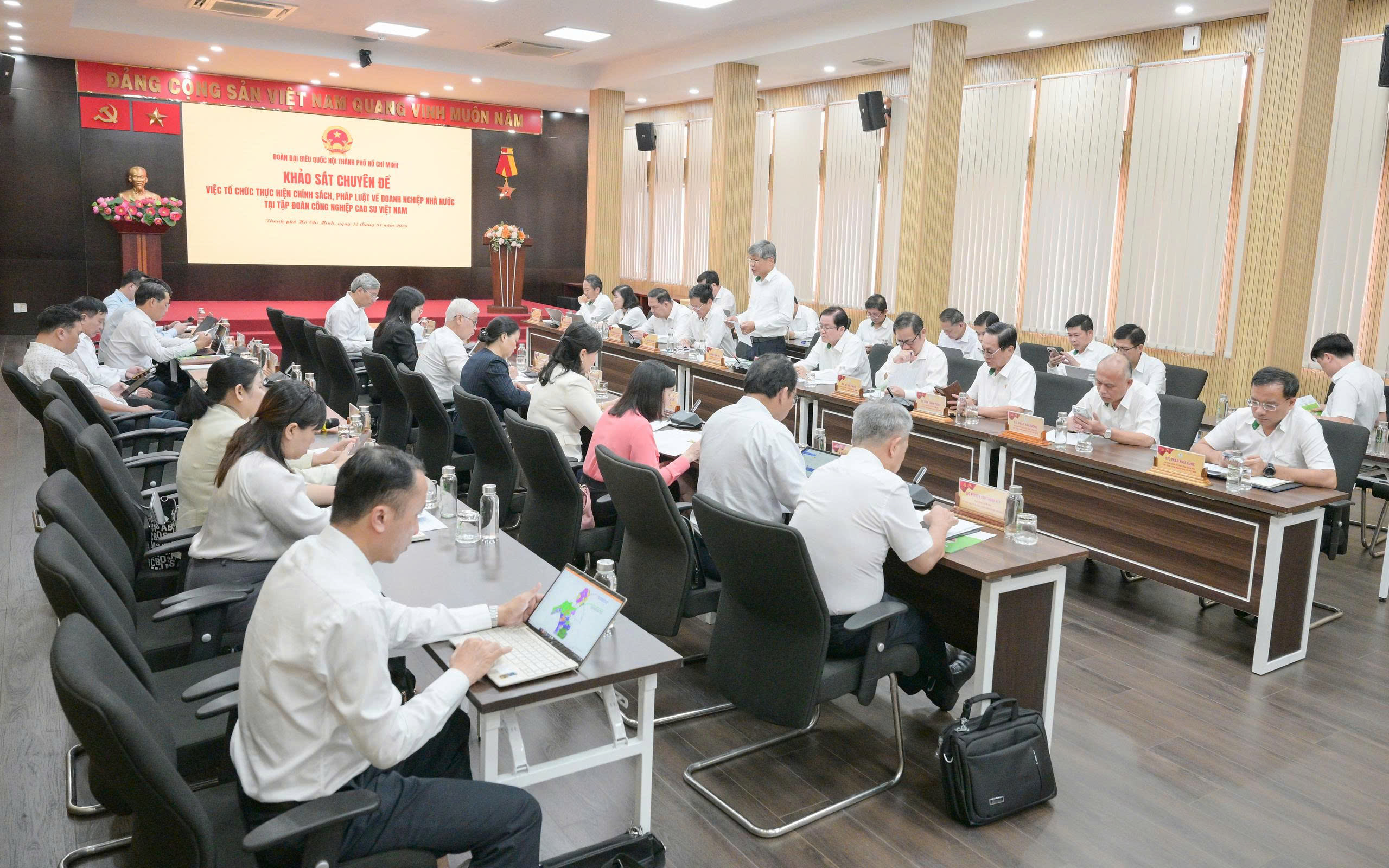 Đoàn Đại biểu Quốc hội TPHCM khảo sát tại Tập đoàn Công nghiệp Cao su Việt Nam