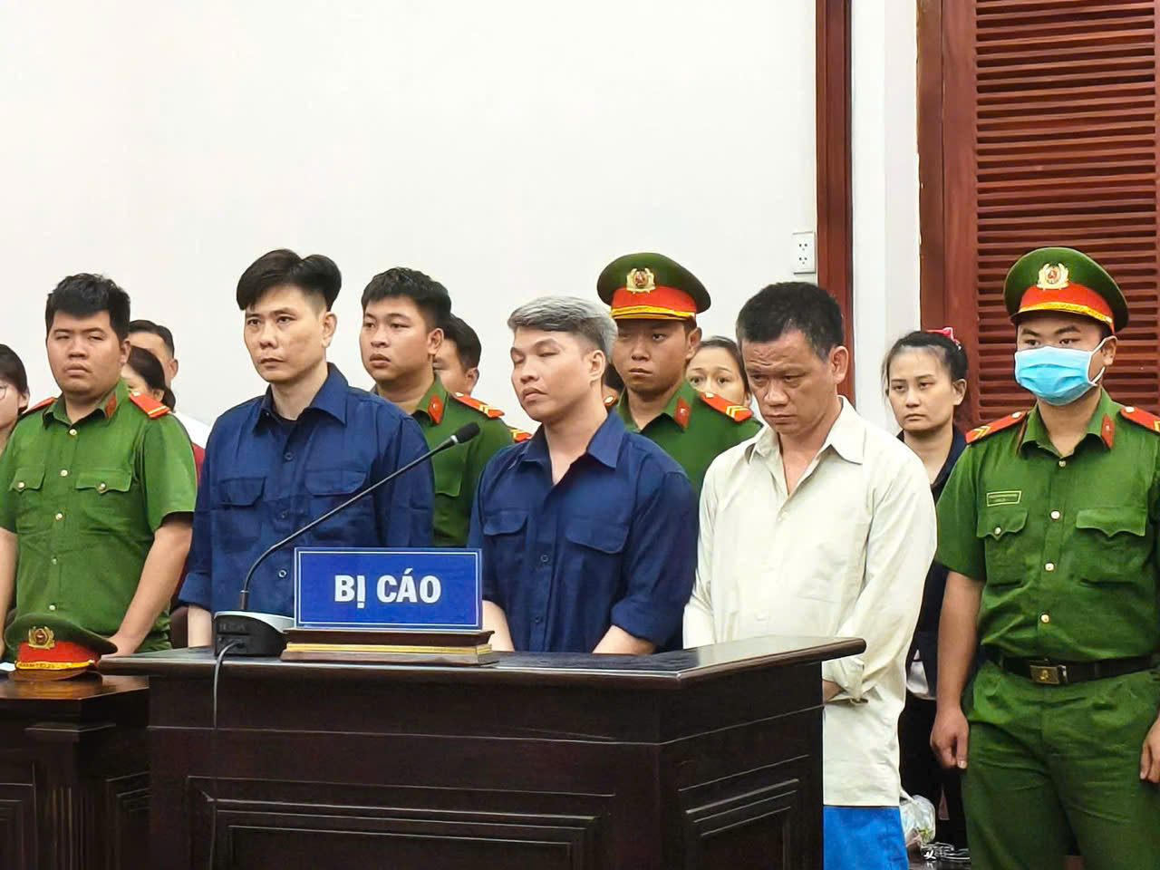TPHCM: Anh lãnh án tử hình , em gái nhận án chung thân vì tội Mua bán ma túy - Ảnh 1.