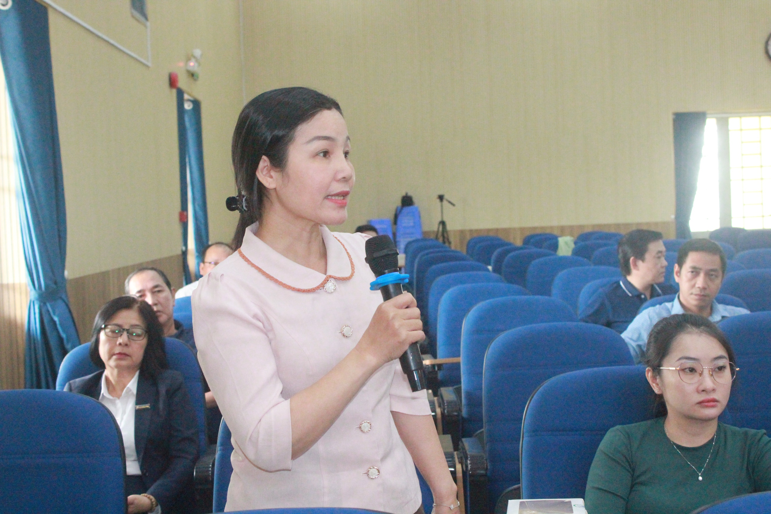 Giám sát chặt chẽ để kịp thời hỗ trợ người lao động không có thưởng Tết, nợ lương - Ảnh 1.
