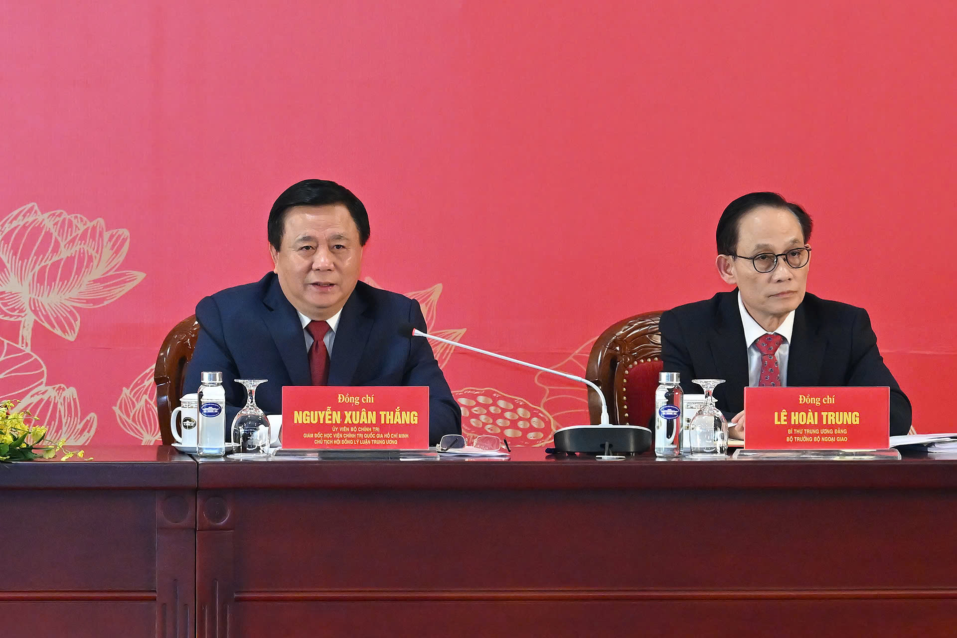 Khai trương Trung tâm Báo chí và họp báo quốc tế Đại hội XIV - Ảnh 5.