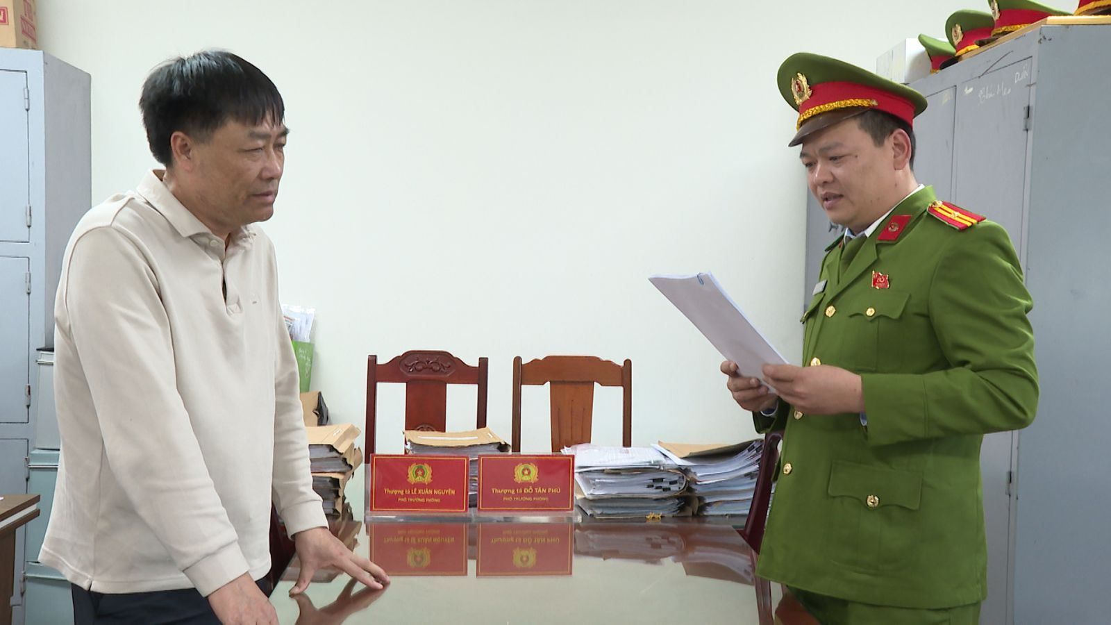 Khởi tố vợ chồng doanh nhân nổi tiếng ở Thanh Hóa - Ảnh 2.