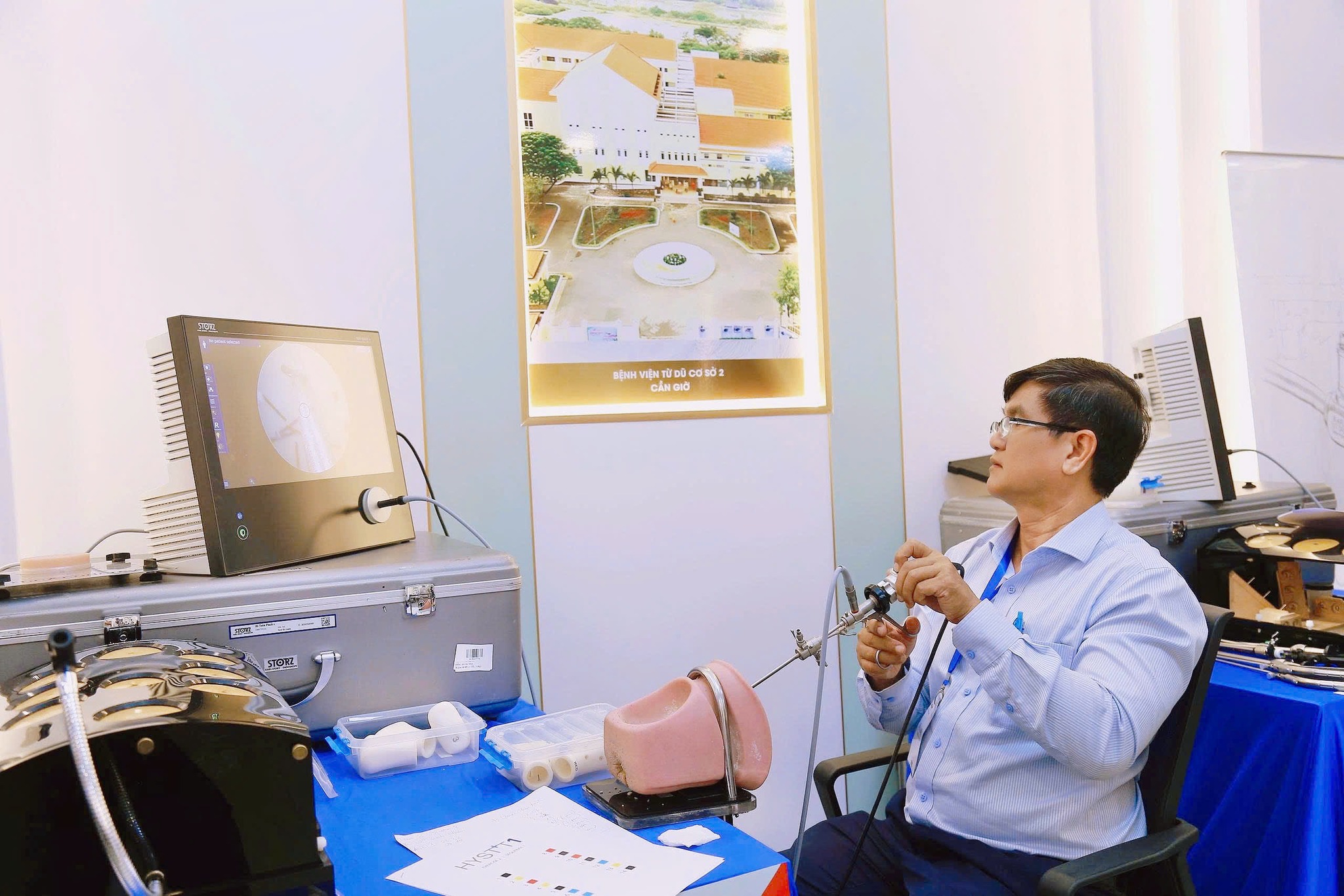 Đào tạo nội soi chuẩn châu Âu: Bước đi chiến lược đưa y học Việt Nam ra bản đồ thế giới - Ảnh 2.