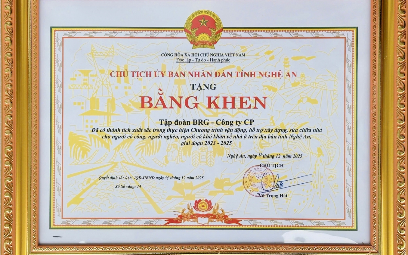 Tập đoàn BRG nhận Bằng khen của UBND tỉnh Nghệ An