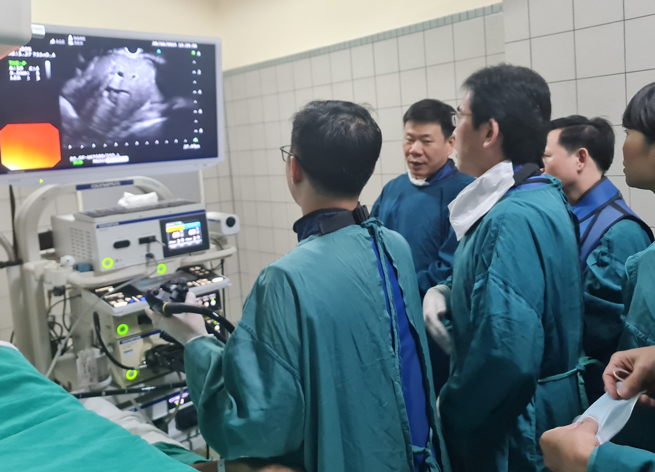 Nội soi si&ecirc;u &acirc;m gi&uacute;p ph&aacute;t hiện sớm ung thư ti&ecirc;u h&oacute;a - Ảnh 2.