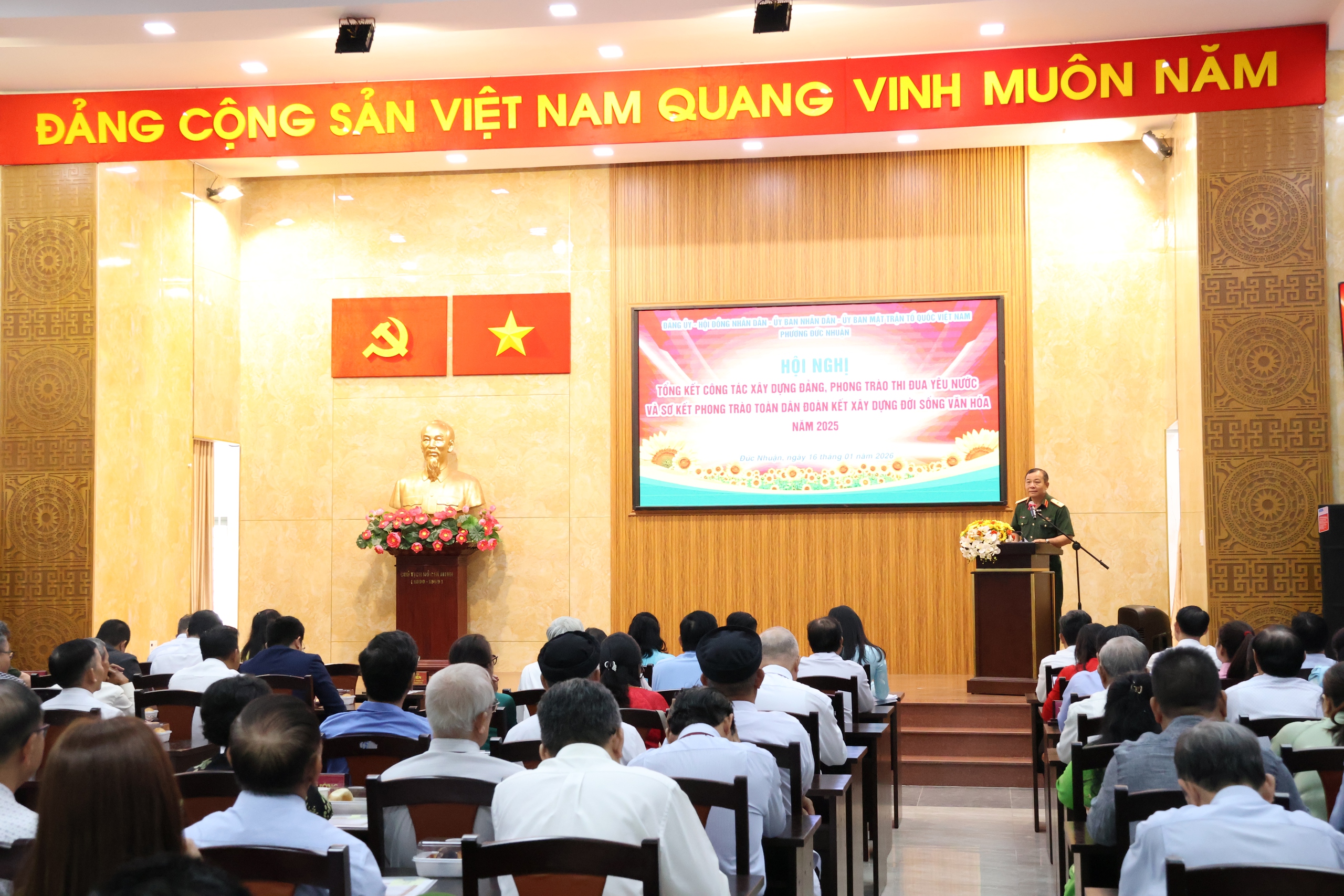 TPHCM: Đảng bộ phường Đức Nhuận ho&agrave;n th&agrave;nh xuất sắc nhiệm vụ năm 2025 - Ảnh 1.