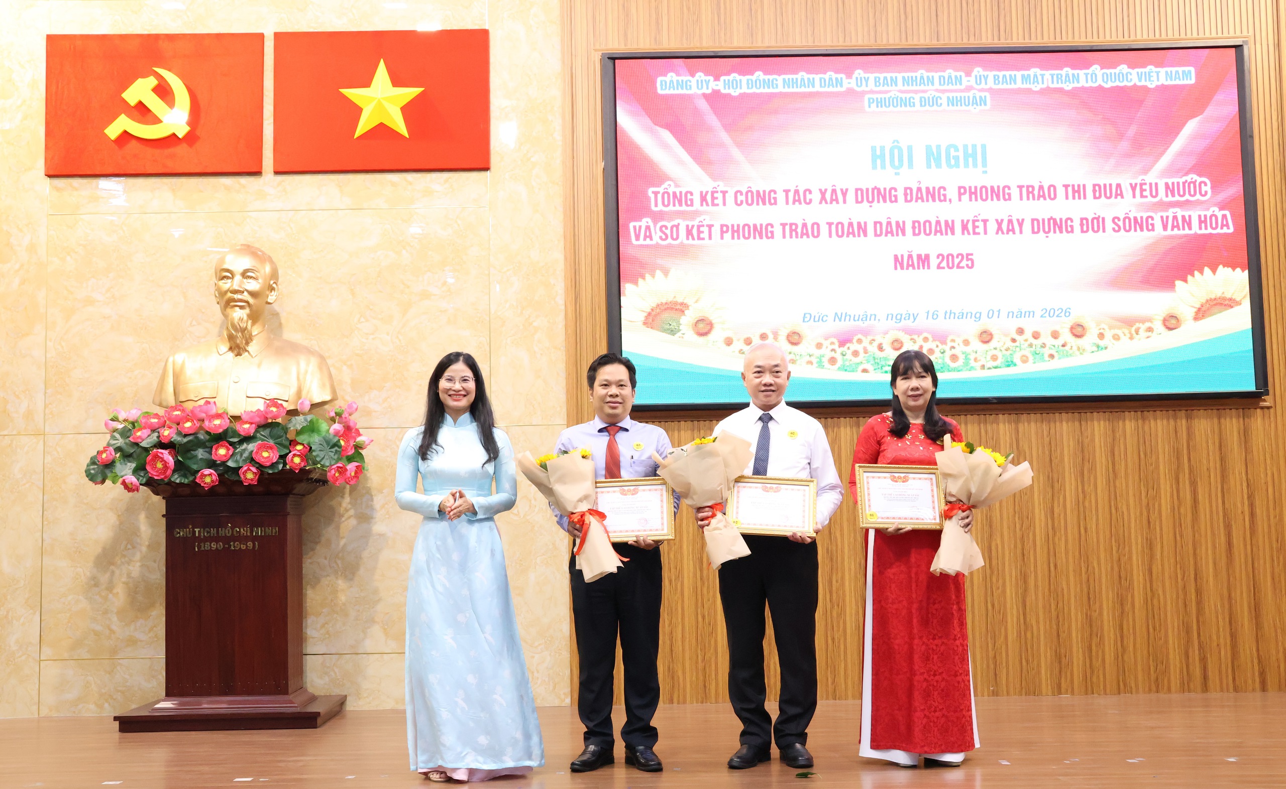 TPHCM: Đảng bộ phường Đức Nhuận ho&agrave;n th&agrave;nh xuất sắc nhiệm vụ năm 2025 - Ảnh 8.