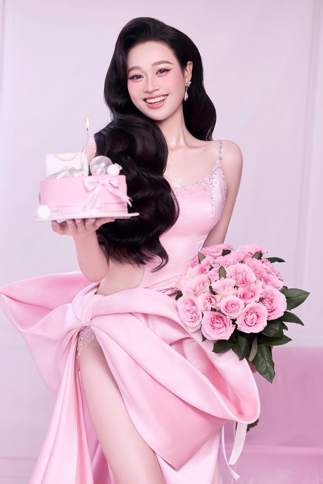 "Mỹ nữ vạn người m&ecirc; ở Thanh H&oacute;a" được chọn l&agrave;m gi&aacute;m đốc quốc gia khi mới 21 tuổi  - Ảnh 2.