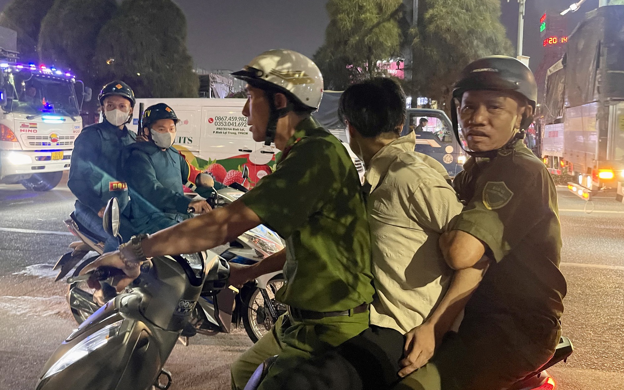 Tối 16-1, phát hiện nhân viên bốc xếp ở chợ đầu mối nông sản Thủ Đức dương tính với ma tuý