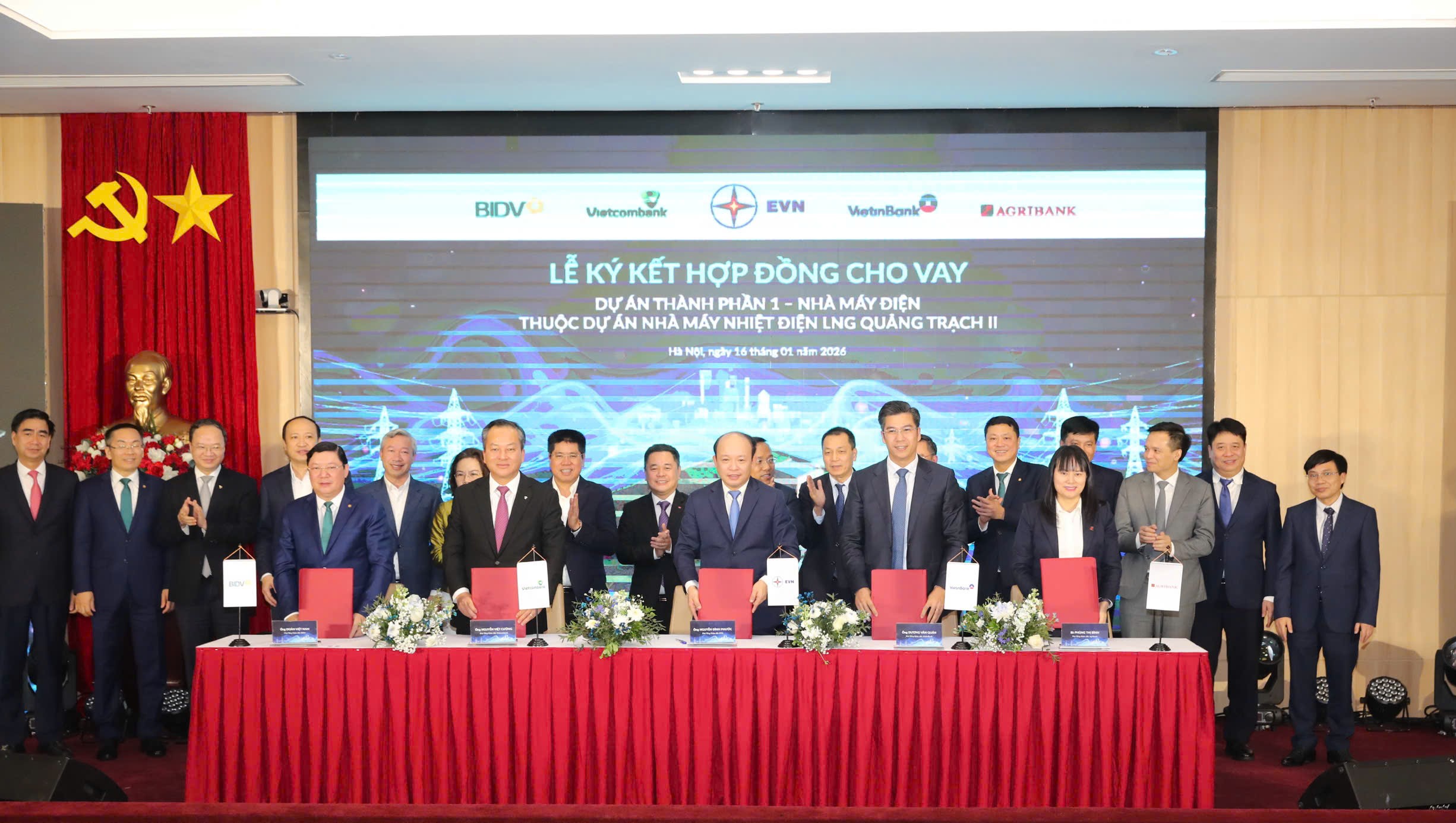 EVN vay 29.568 tỉ đồng l&agrave;m dự &aacute;n th&agrave;nh phần 1, nh&agrave; m&aacute;y nhiệt điện LNG Quảng Trạch II - Ảnh 1.