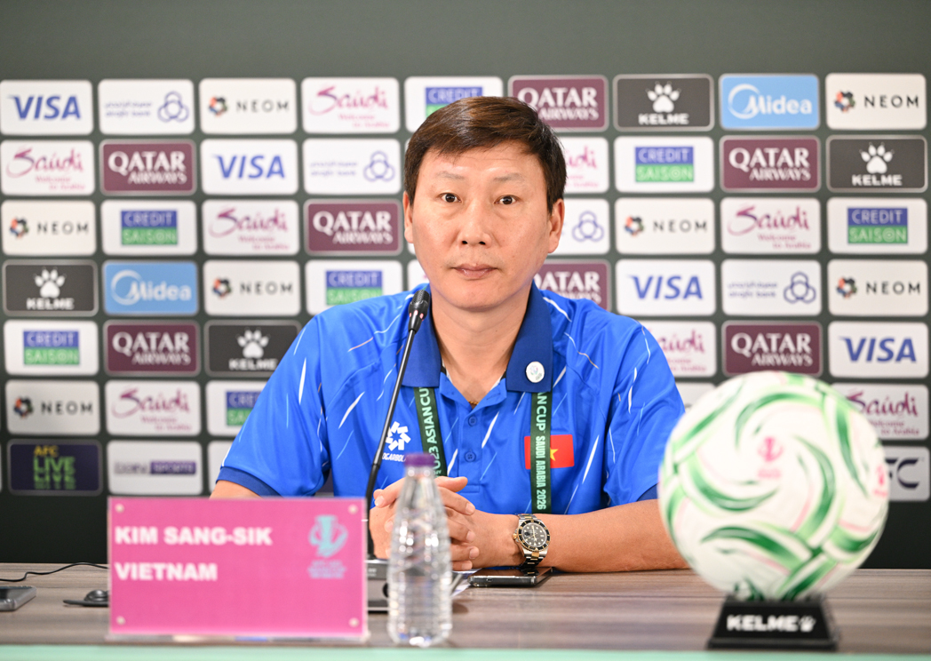 "Nhạc trưởng" Khuất Văn Khang: U23 UAE mạnh nhưng U23 Việt Nam sẽ thắng! - Ảnh 2.