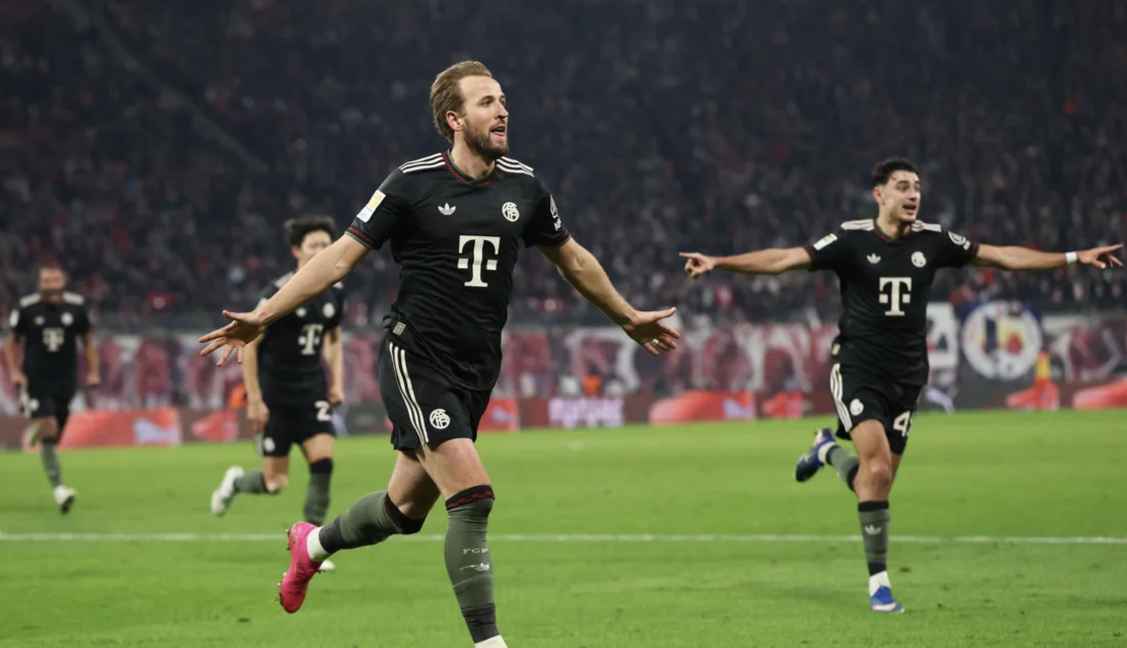 Siêu dự bị Olise tỏa sáng, Bayern Munich thắng "hủy diệt" RB Leipzig - Ảnh 4.