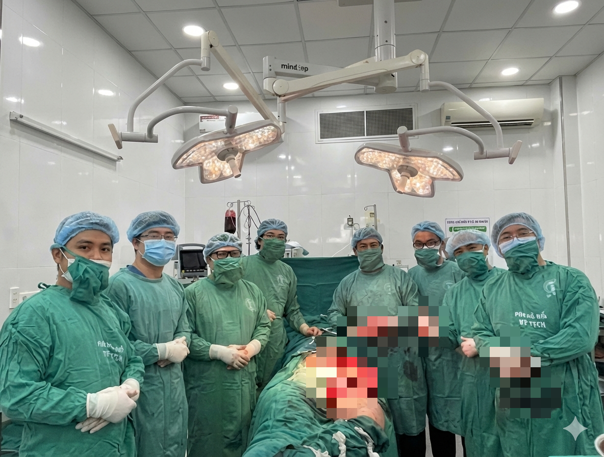 Đau h&aacute;ng k&eacute;o d&agrave;i, người đ&agrave;n &ocirc;ng ph&aacute;t hiện ung thư xương &aacute;c t&iacute;nh - Ảnh 1.