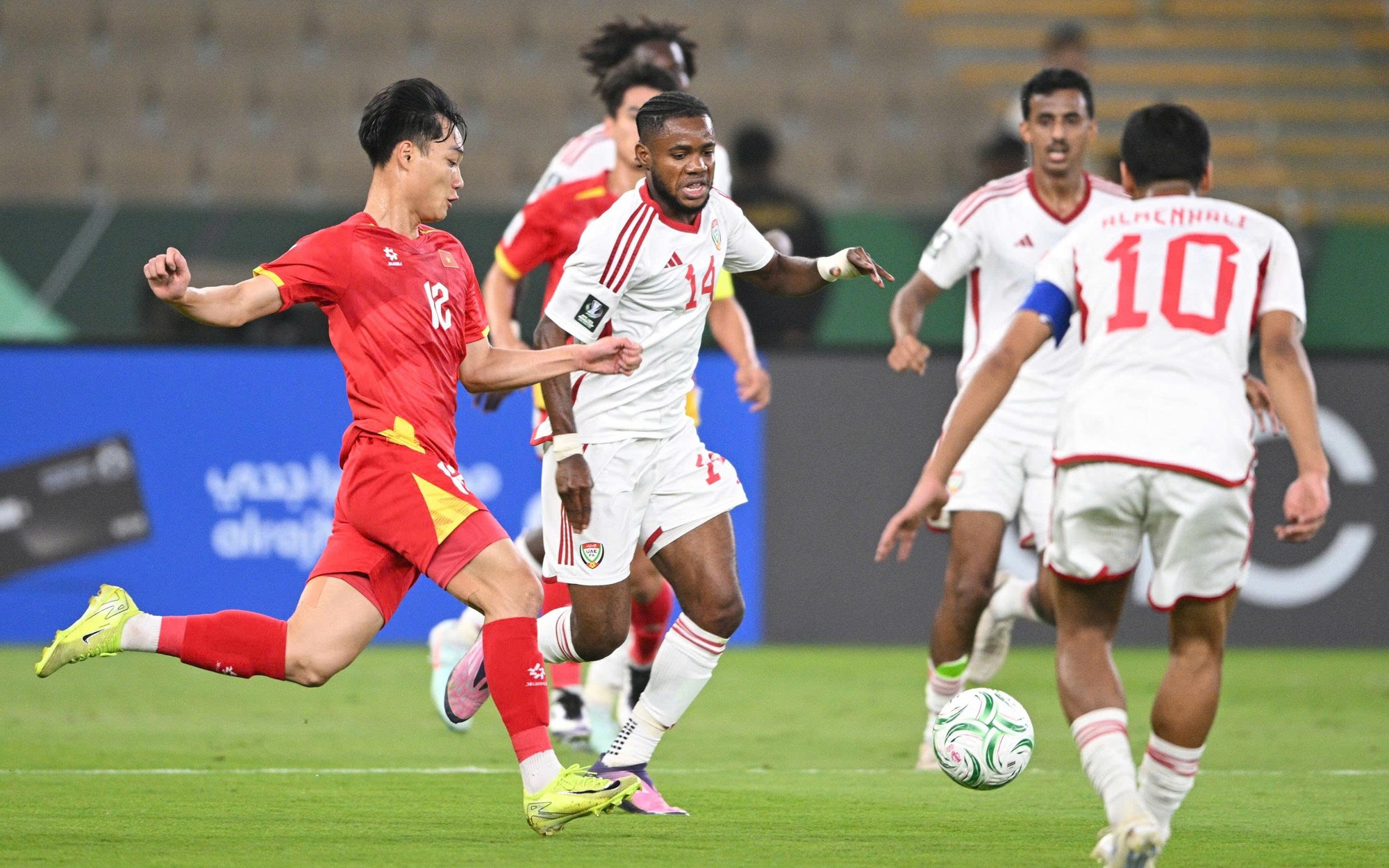 U23 Việt Nam có nhiều lợi thế hơn U23 Trung Quốc - Ảnh 1.