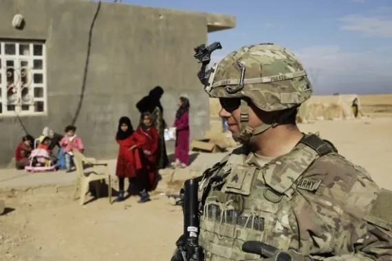 Mỹ r&uacute;t qu&acirc;n khỏi căn cứ chiến lược tại Iraq, ti&ecirc;u diệt thủ lĩnh IS ở Syria - Ảnh 1.