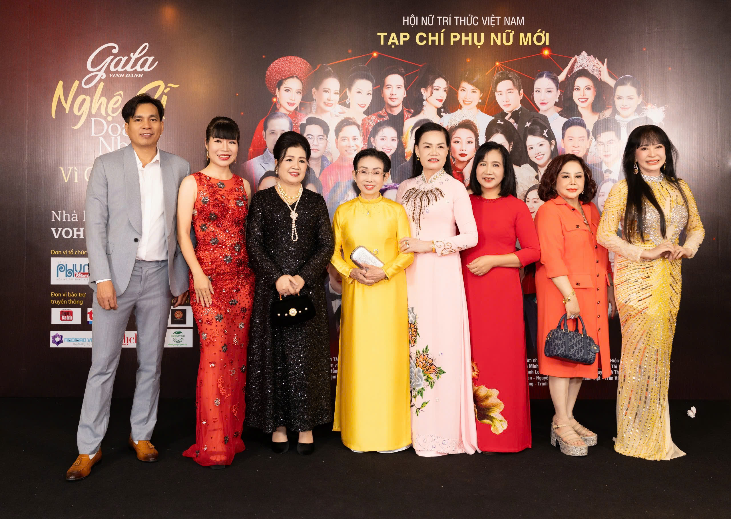 Gala "Vinh danh những trái tim nhân ái, vì cộng đồng năm 2025" - Ảnh 2.