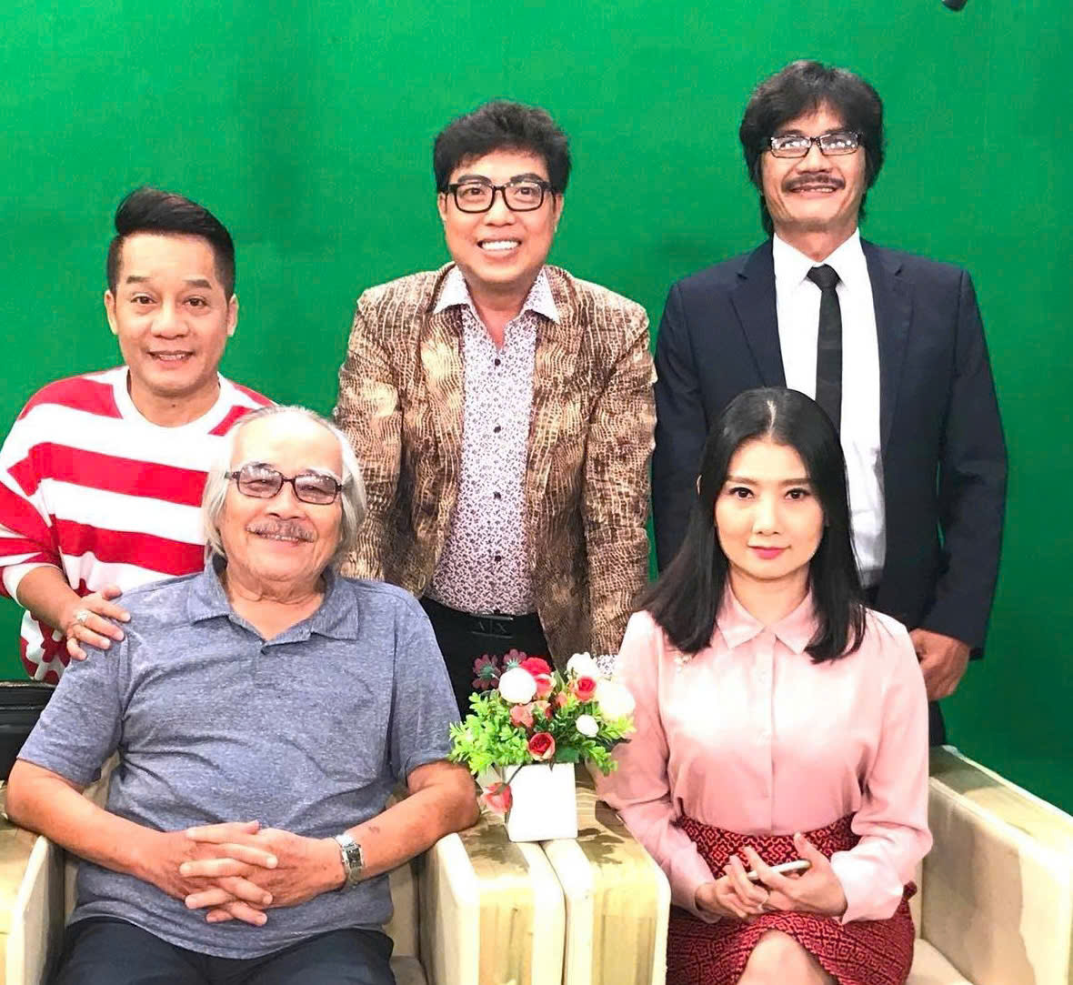 NSND TRẦN MINH NGỌC: Hãy làm nghề nghiêm túc và tử tế - Ảnh 3.