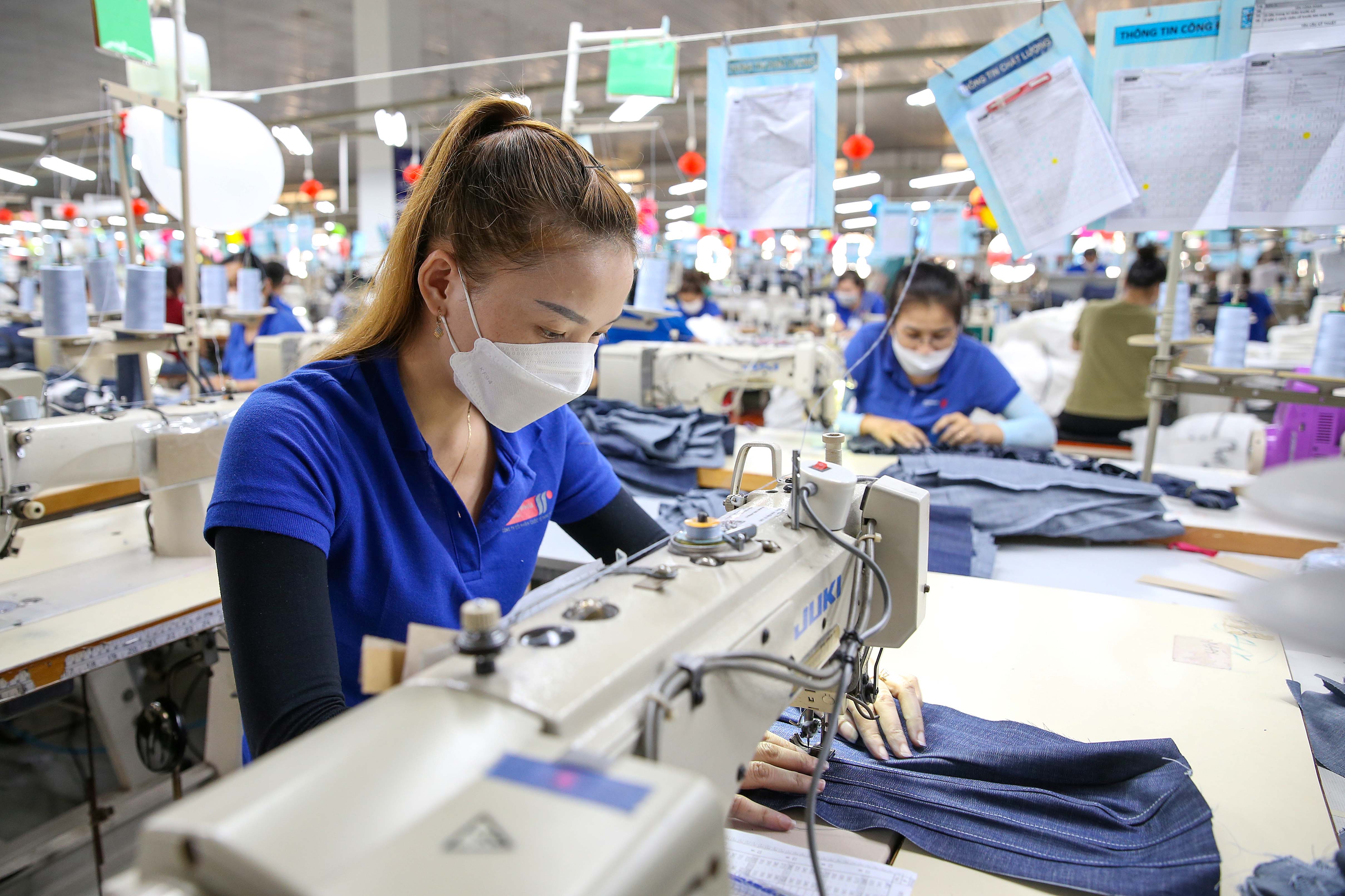 Mong chờ những đột ph&aacute; mạnh mẽ hơn - Ảnh 1.