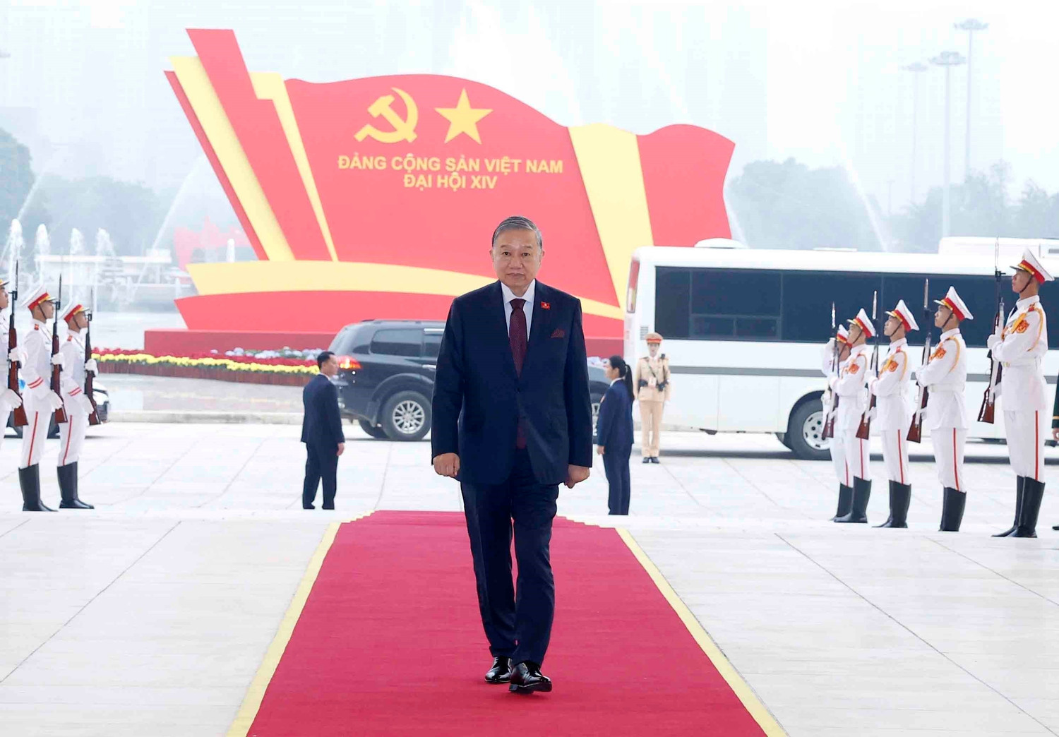 Hôm nay, Đại hội XIV của Đảng bước vào ngày làm việc đầu tiên - Ảnh 1.