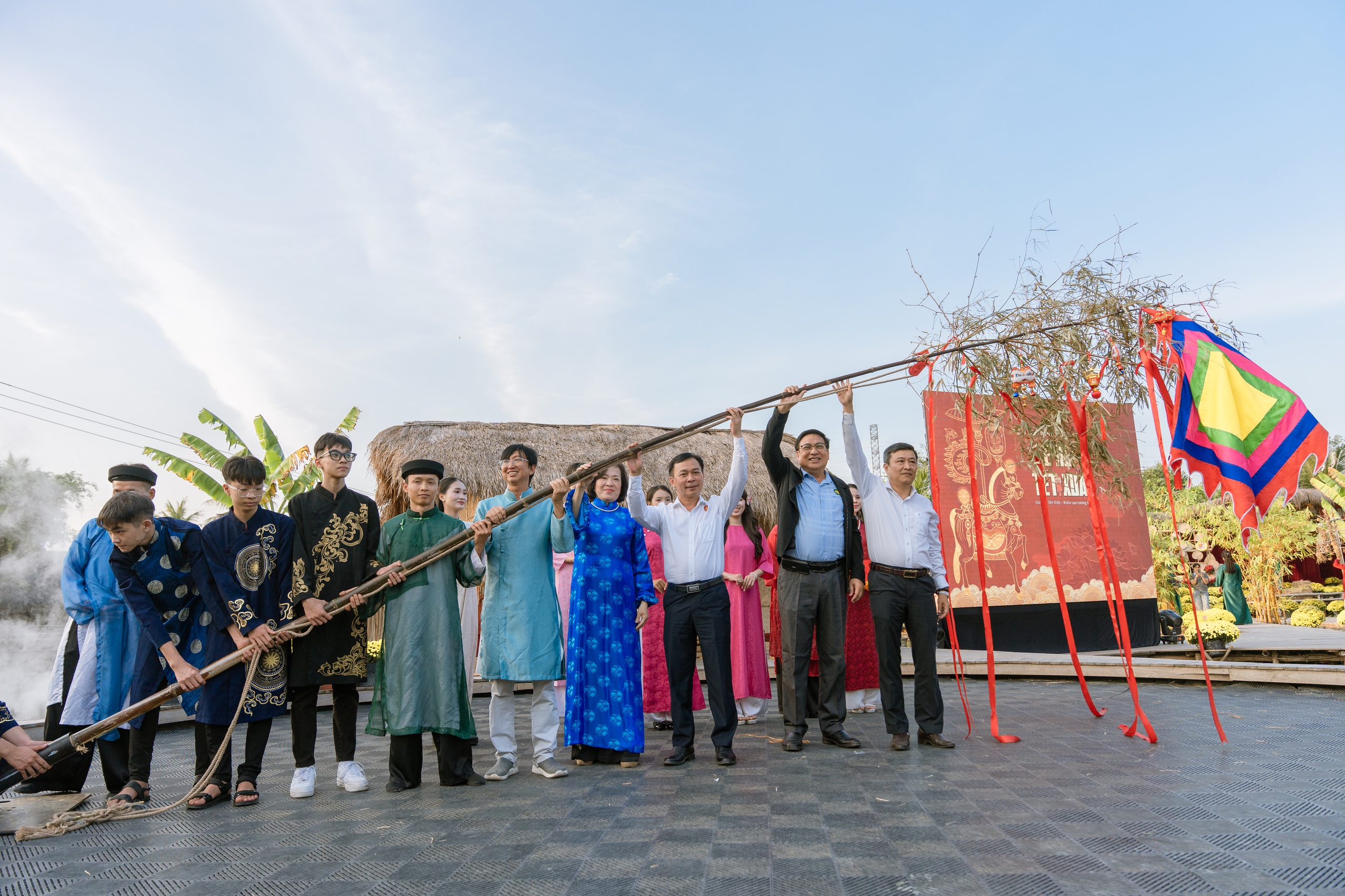 Nha Trang: Khai trương Lễ Hội Tết Xưa k&eacute;o d&agrave;i 45 ng&agrave;y - Ảnh 1.