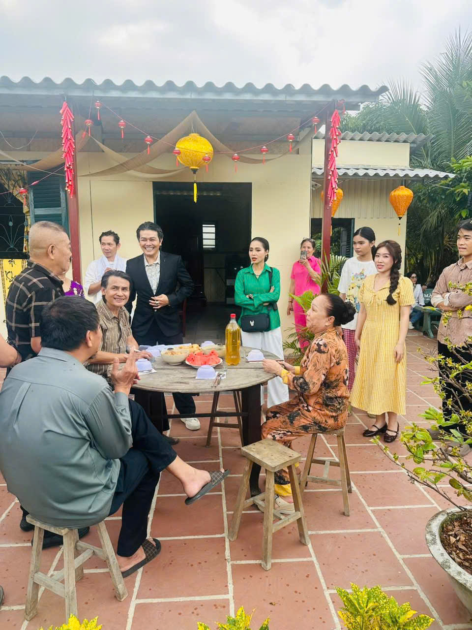 Kiều Mai L&yacute;, Vũ Thanh hội ngộ phim ngắn của B&iacute;ch Tr&acirc;m, Linh T&yacute; ch&agrave;o xu&acirc;n B&iacute;nh Ngọ - Ảnh 3.