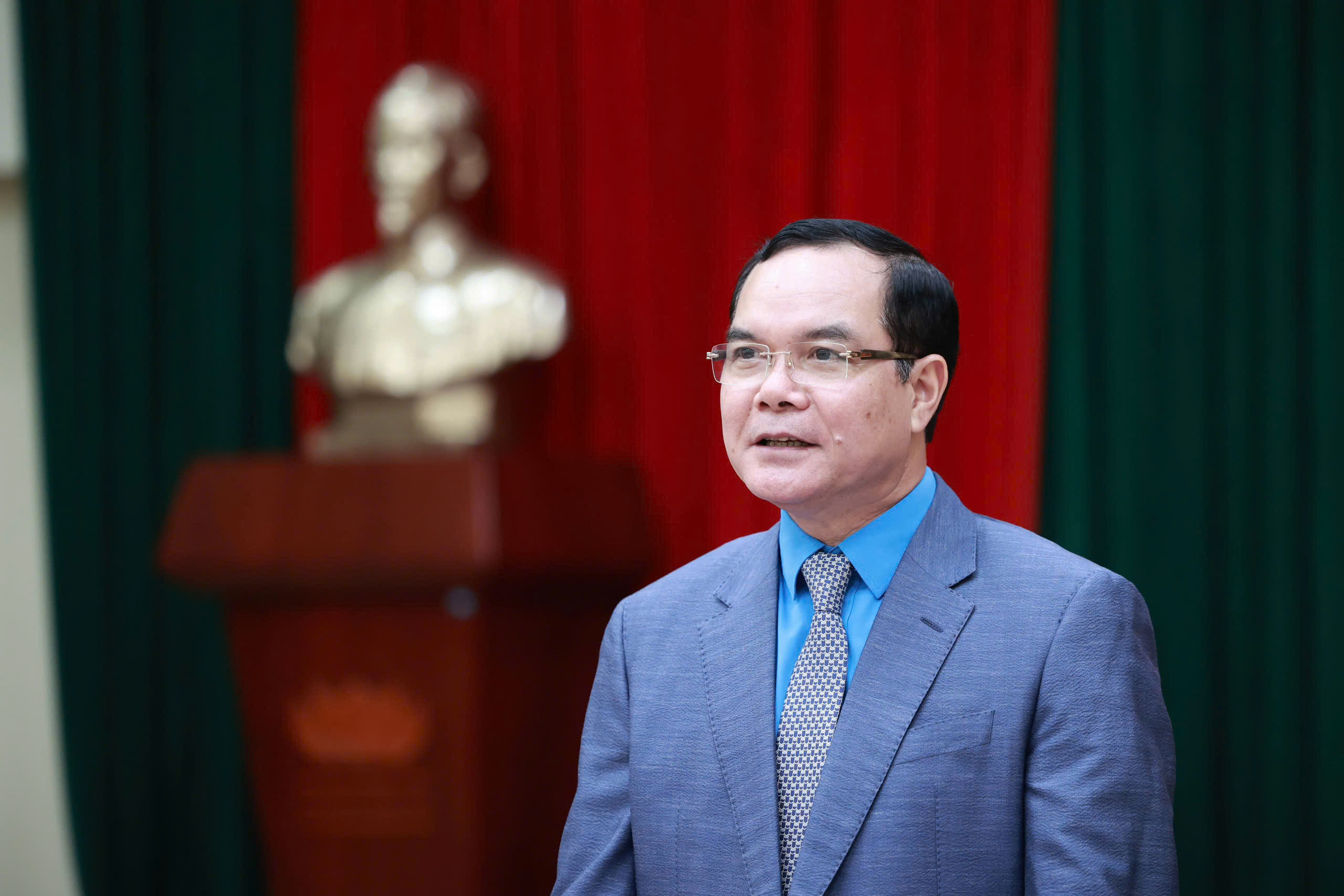 Xây dựng giai cấp công nhân Việt Nam hiện đại, lớn mạnh trong kỷ nguyên phát triển mới của dân tộc - Ảnh 1.
