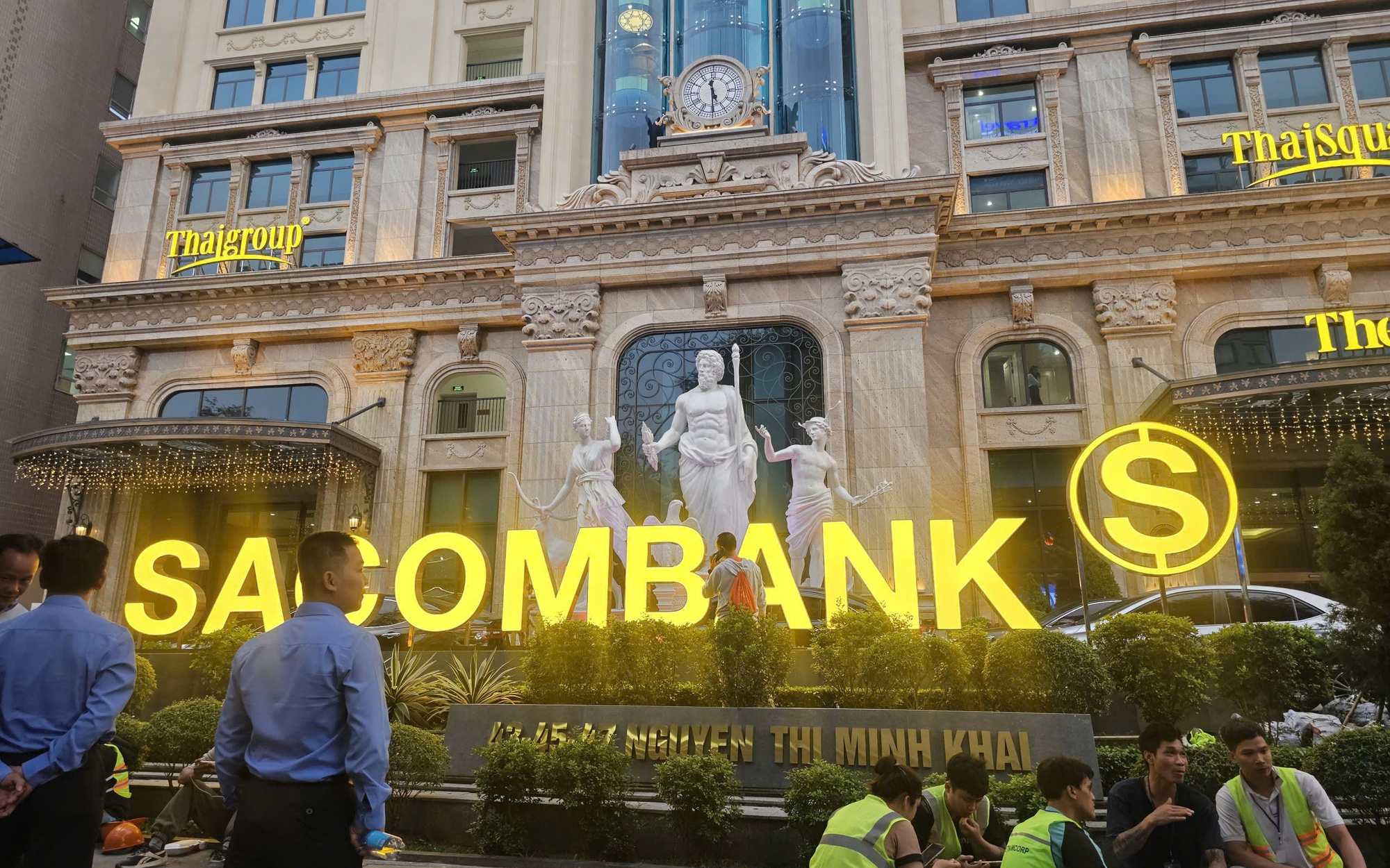 Logo Sacombank bất ngờ xuất hiện tại "đại bản doanh" của Thaigroup