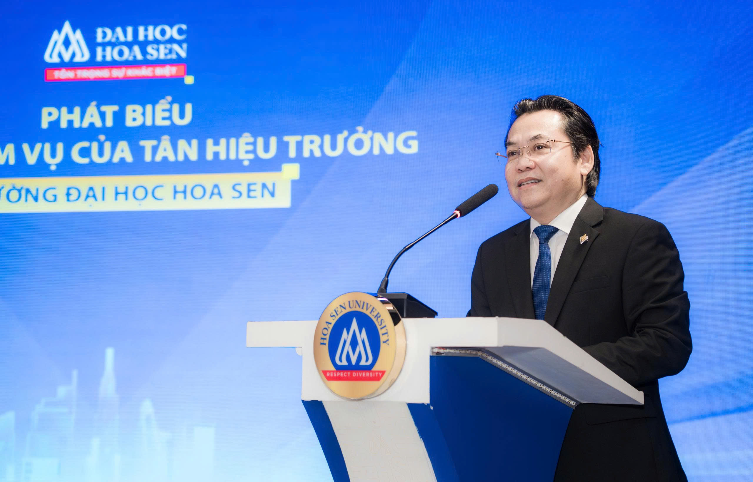 T&acirc;n hiệu trưởng Trường ĐH Hoa Sen l&agrave; ai  - Ảnh 1.