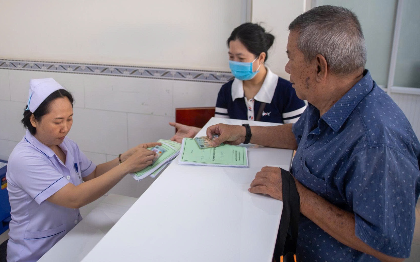 Bảo đảm quyền lợi BHYT sau sắp xếp