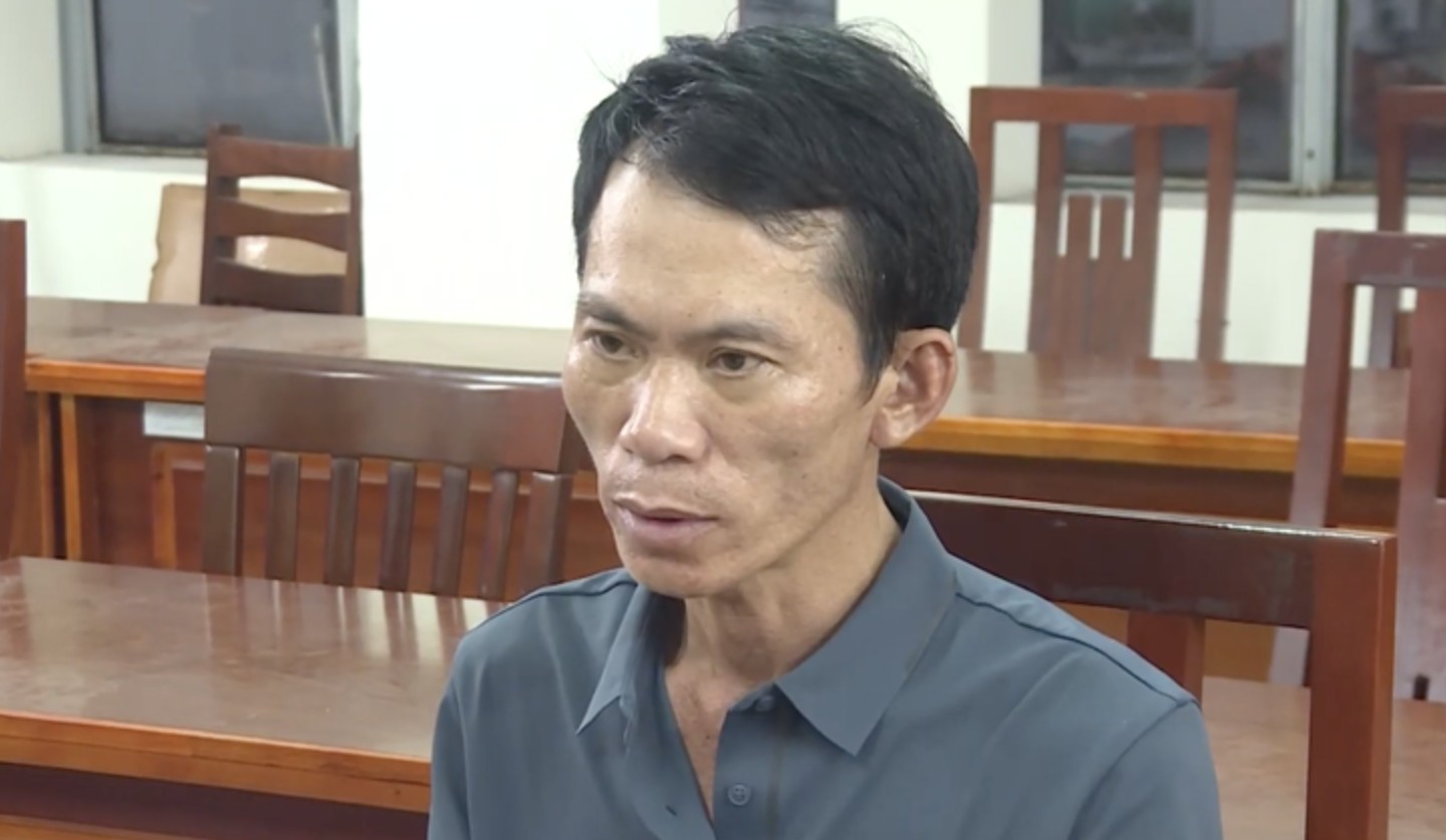 TPHCM ng&agrave;y 2-1: người đ&agrave;n &ocirc;ng ngừng tim khi đang chơi cầu l&ocirc;ng; c&ocirc;ng an bắt một YouTuber  - Ảnh 1.