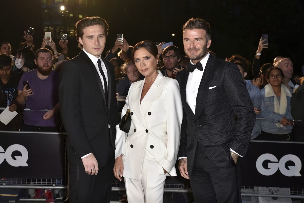 Con trai cả nhà David Beckham gây sốc khi "từ mặt" cha mẹ - Ảnh 1.