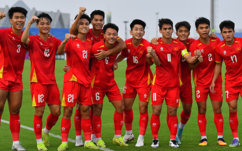 Hai th&aacute;i cực ở trận b&aacute;n kết của U23 Việt Nam - Ảnh 3.