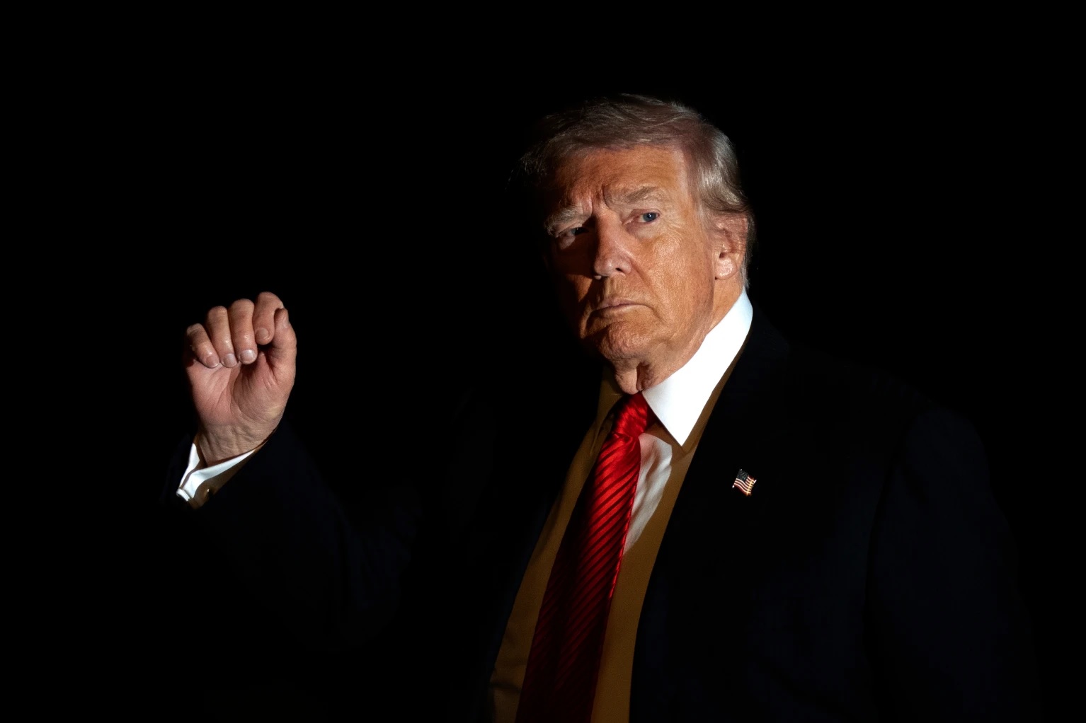 Nhìn lại năm đầu nhiệm kỳ 2 của Tổng thống Mỹ Donald Trump - Ảnh 1.