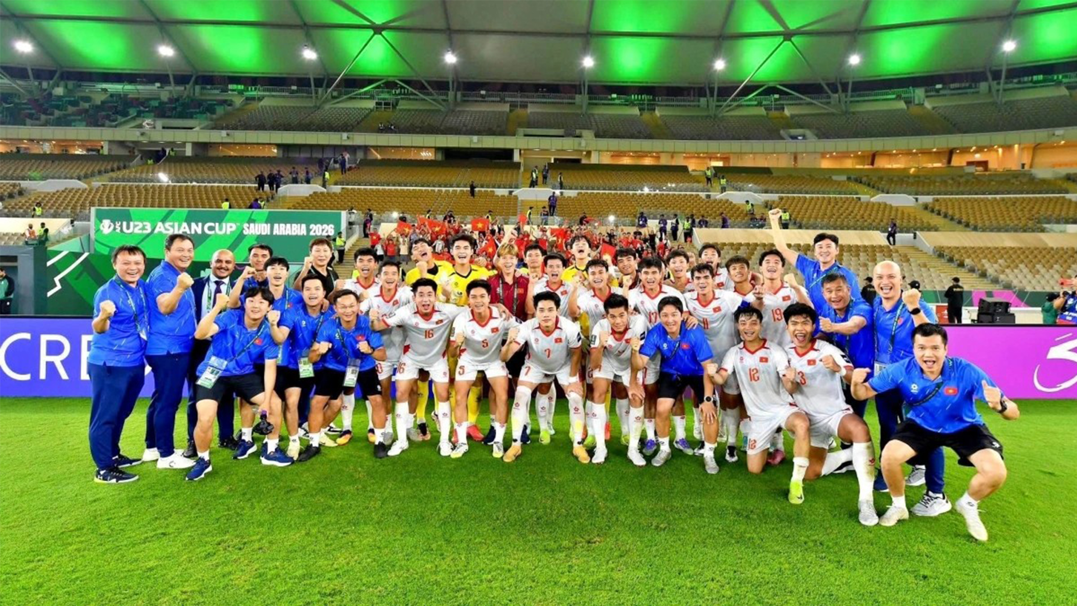 "Bộ n&atilde;o hậu trường" của &ocirc;ng Kim Sang-sik - Ảnh 1.