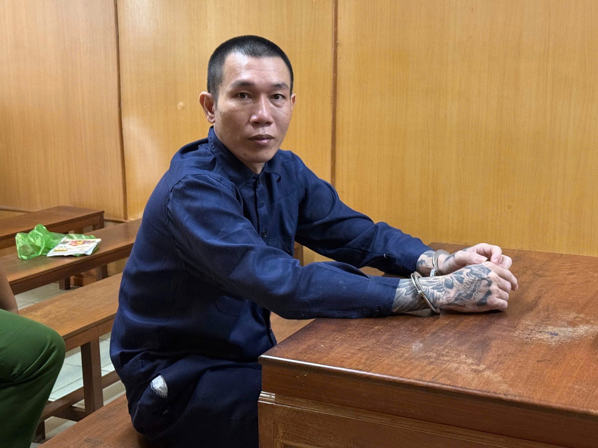 Mâu thuẫn phát sinh khi dừng đèn đỏ, Trương Nguyên Tài lãnh 13 năm tù - Ảnh 1.